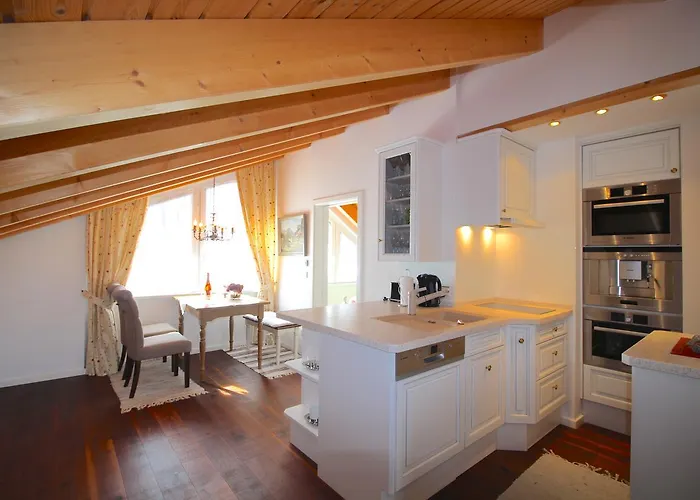 Himmelschloesschen & Rose